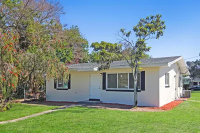 1405 Citrus Avenue 1