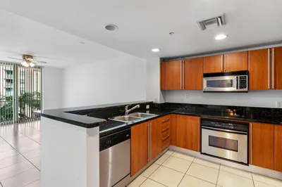 610 Clematis Street #527 1
