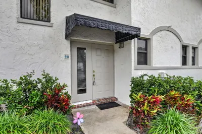 7200 NW 2nd Avenue #90 1
