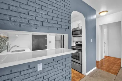 1851 NE 62nd Street #608 1