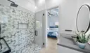 400 Palm Dr Photo