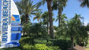Villa L’Onz: Waterfront Living in Riviera Beach