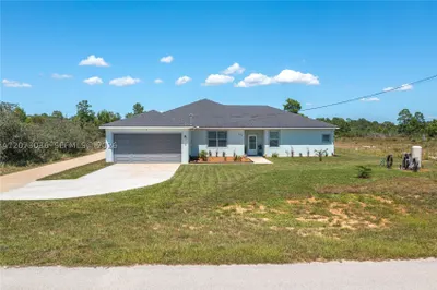 182 Woodstork Way 1