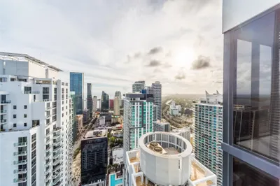1010 Brickell Avenue #4805 1