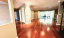 1 E Balfour Rd E Photo