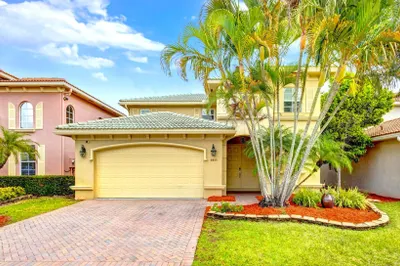 6453 Paradise Cove 1