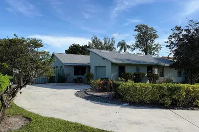866 NW 25th Avenue 1