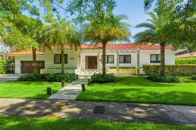 1035 Catalonia Ave 1