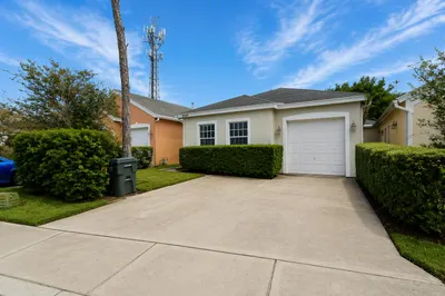4409 Coquina Winds Way 1