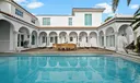 2501 Pine Tree Dr Photo