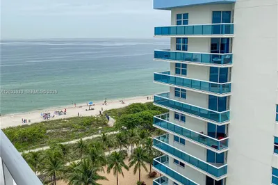 9225 Collins Ave #1206 1
