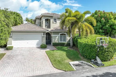 9035 SW 160th Ter 1