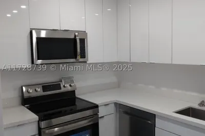 1450 Atlantic Shores Blvd #105 1
