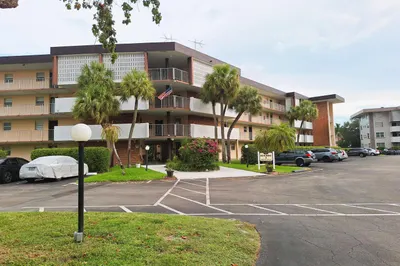 2900 NW 47TH Terrace #303B 1