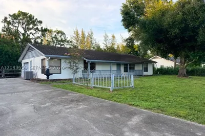 14661 Flamingo Rd 1