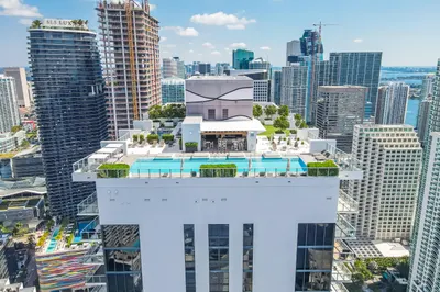 1010 Brickell Avenue #1607 1