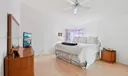 18417 NW 9th Ct Photo