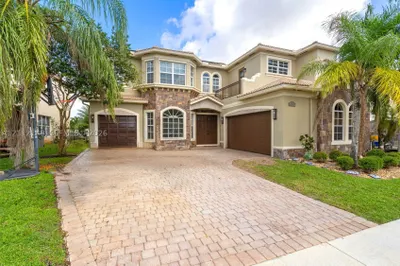 8887 Cobblestone Point Cir 1