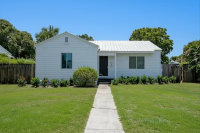 716 High Street 1