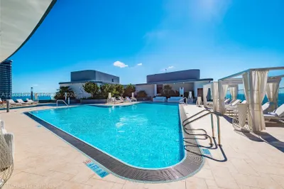1000 Brickell Plaza #4509 1