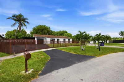 26080 SW 132nd Pl 1