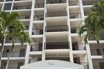 3100 N Palm Aire Drive #410 1