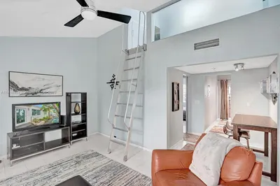 328 Euclid Ave #106 1