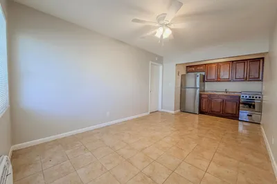 1101 NE 23rd Terrace ##4 1