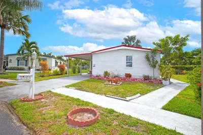 5103 NW 1st Way 1