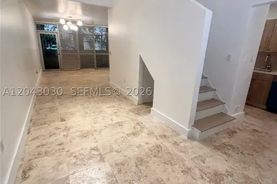 2666 Tigertail Ave #114 1