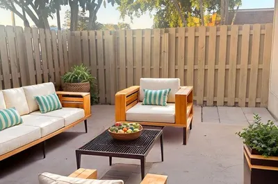 Front Courtyard