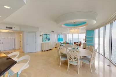 17555 Collins Ave #2601 1