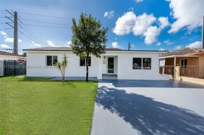 4510 NW 5th St 1