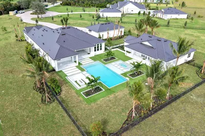 Bridgewater Estate Home