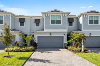 3566 NW Solange Court 1