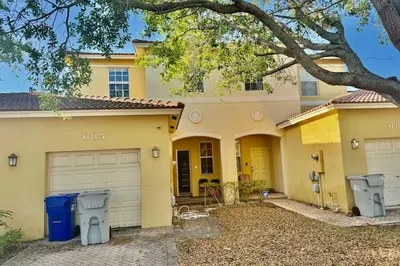 685 NW 21st Avenue #685 1