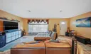 600 93rd St Photo
