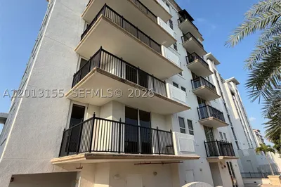 4100 Salzedo St #508 1