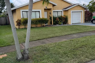 9616 NW 49th Street 1