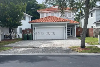 3134 NE 3rd Dr 1