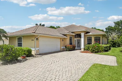 3709 NW Royal Oak Drive 1