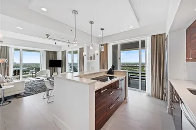 551 N Fort Lauderdale Beach Blvd Boulevard #R2202 1