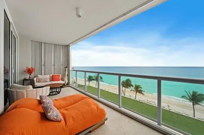 6051 N Ocean Drive #607 1