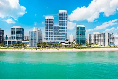 6801 Collins Ave #414 1