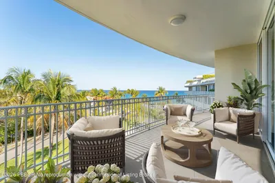 100 Royal Palm Way Apt 5G balcony1 Virtu