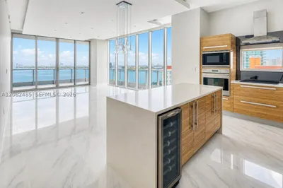 2020 N Bayshore Dr #1710 1