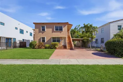 3750 SW 27th St 1