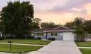 304 Circle W Photo