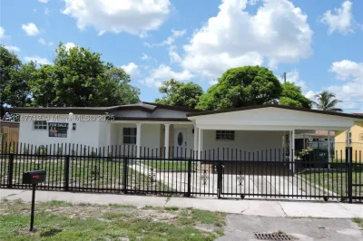 2040 NW 185th Ter 1