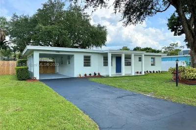 5080 SW 28th Ave 1